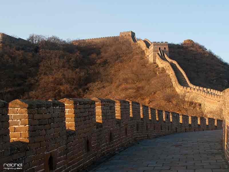 gran muralla china al atardecer