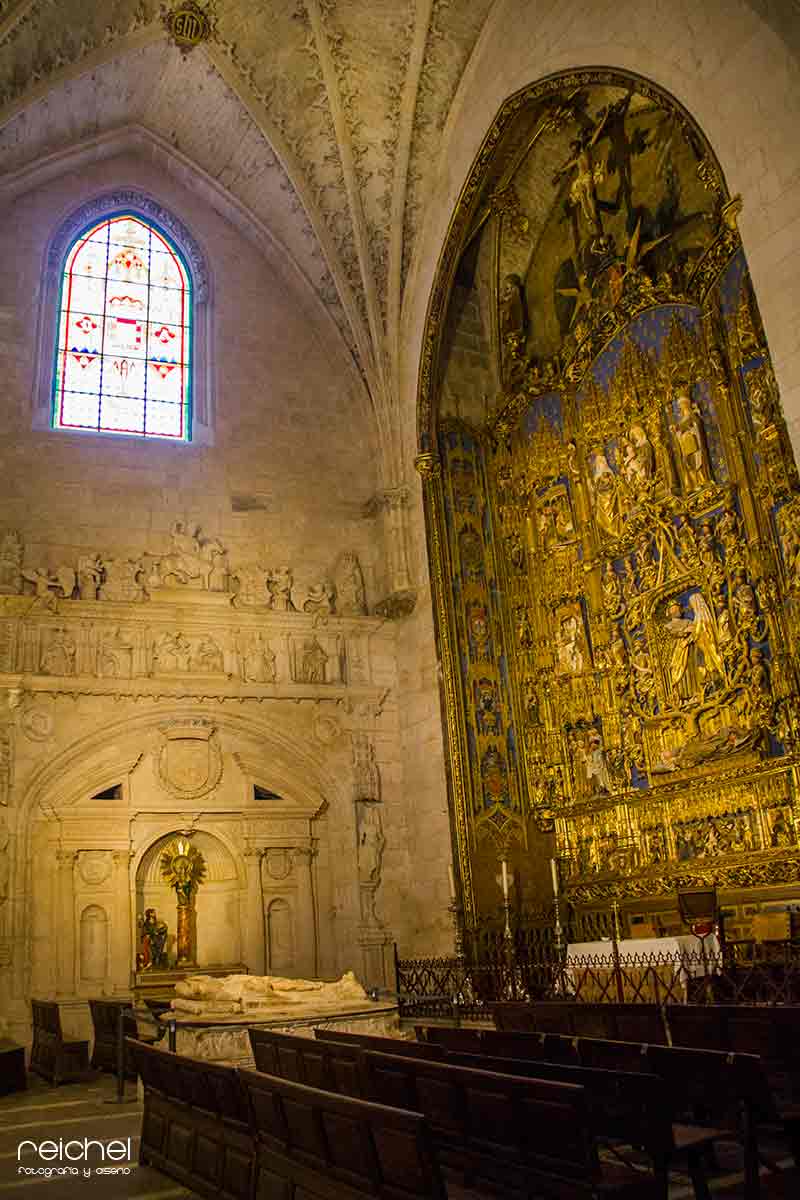 plano general de la capilla de santa ana en la catedral de burgos